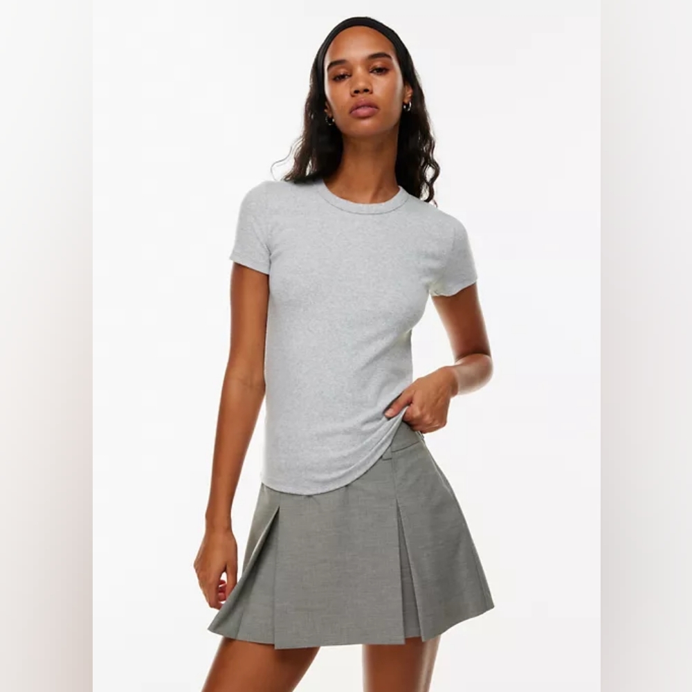 aritzia x Sunday Best pleated skirt